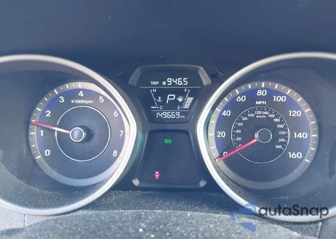 2016 Hyundai Elantra Value Edition z USA, uszkodzony, nr VIN KMHDH4AE4GU553373